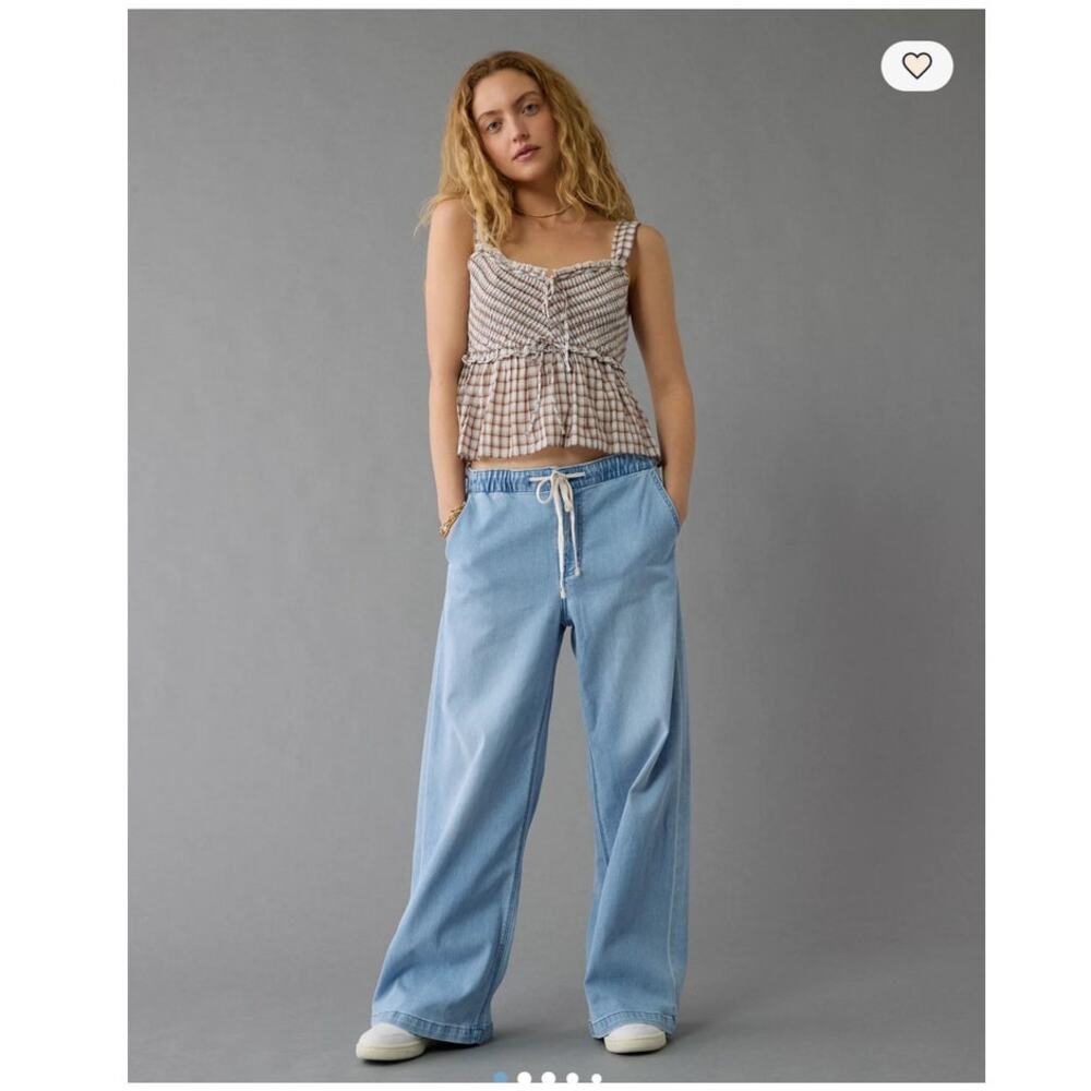 American Eagle Stretch  Low rise Ultra Wide Leg Pull-on Jeans Light Blue SZ XL L